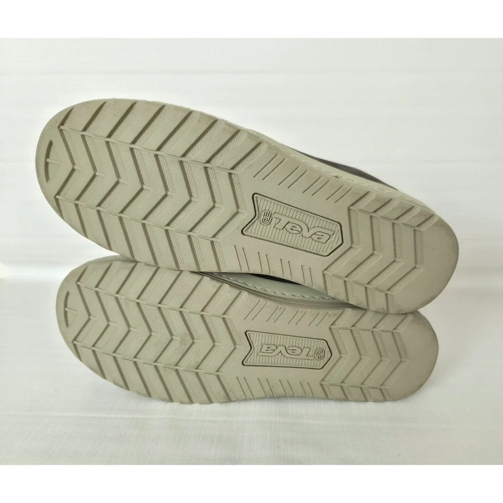 Teva Canyon Life Gray Suede Leather‎ Shoes Men's Size 8 Style 1111766